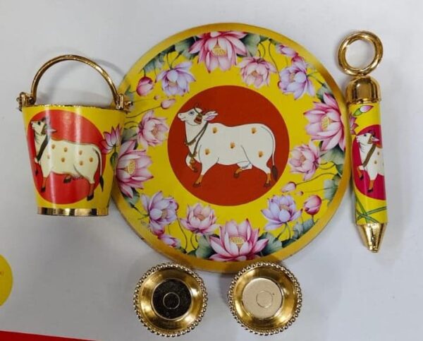 Small Balti & Pichkari & Plate For Gifting And Decoration Purposes Only