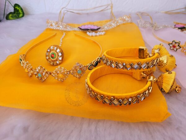 Potli Bag Hamper With Mangtika, Bangles, Hairband