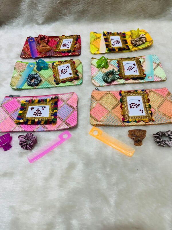 Pouch Hamper Decorated Bindi, Comb, Butterfly, Scrunchee, Pouch