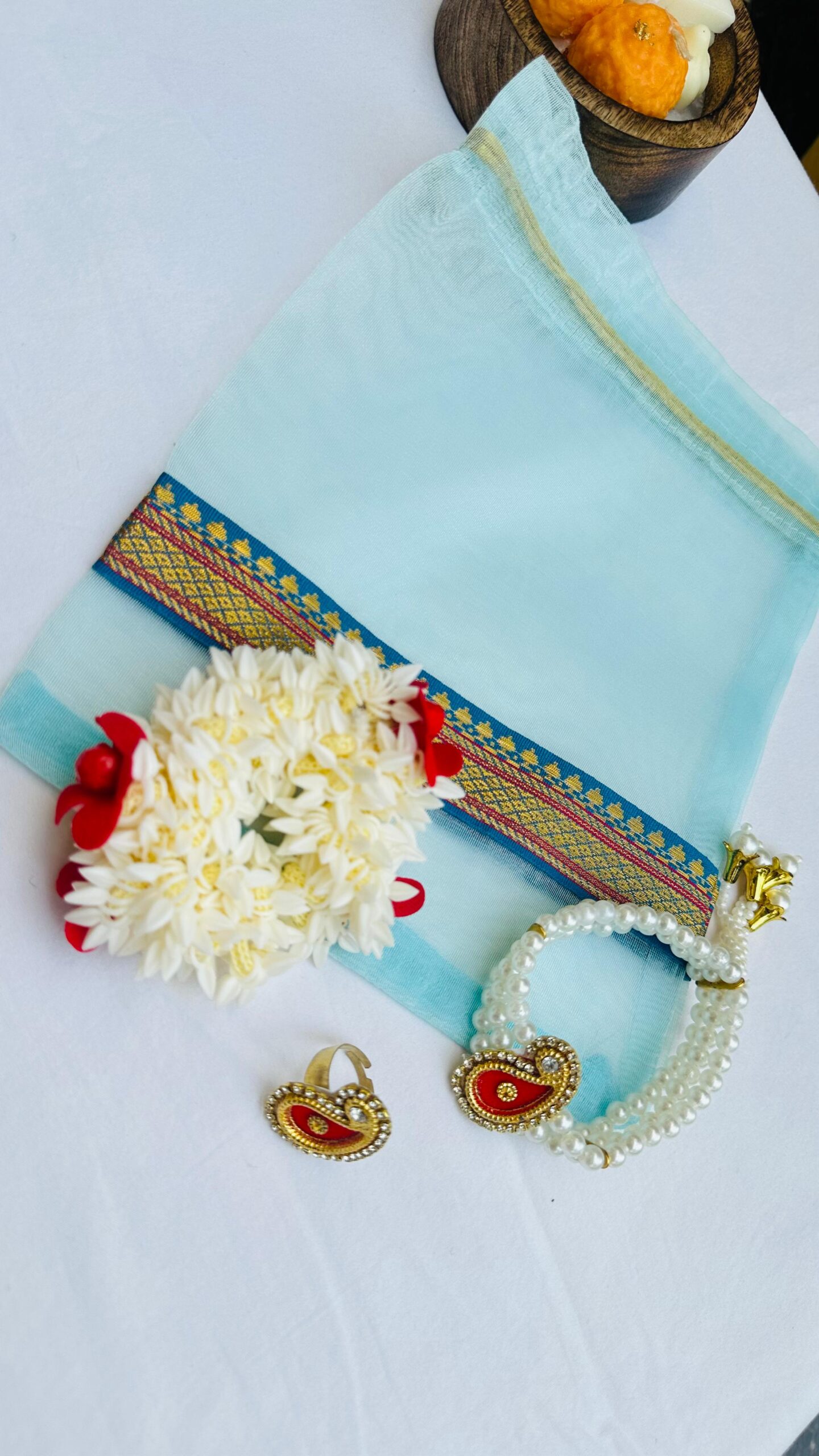 Mini Hamper Bag with Bracelet, Ring & Jagra Wedding Return Gift Combo Mehendi & Haldi Gift Set.