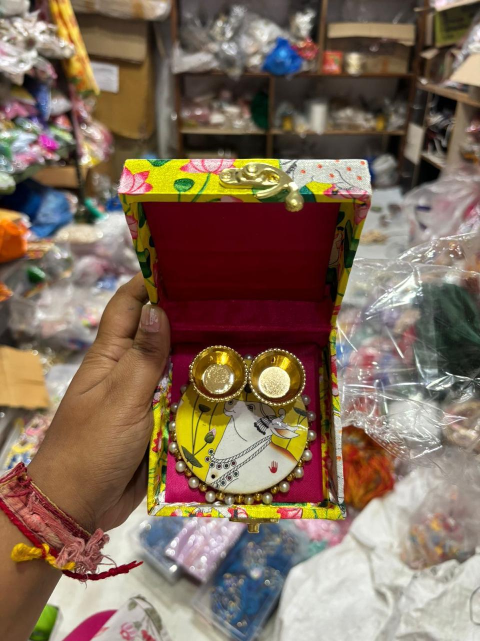 Box With Roli Chawal Plate – Traditional Puja & Gift Sets.