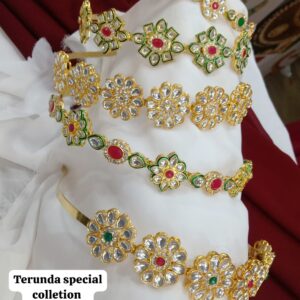 Handcrafted Kundan Hair Accessory for Haldi, Sangeet, and Party Looks ( 1 Piece )
