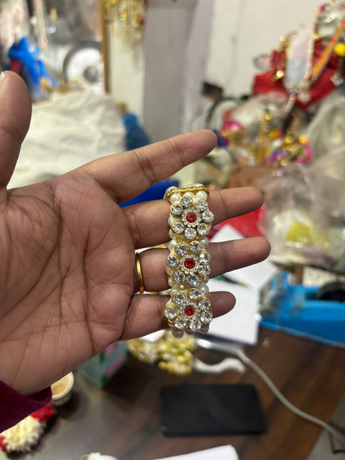 Elegant designer bracelet suitable for weddings, festivals, and gifting occasions