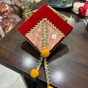 Decorative kite design box 5x5 inch used for laddu packing in bhajan kirtan and satsang