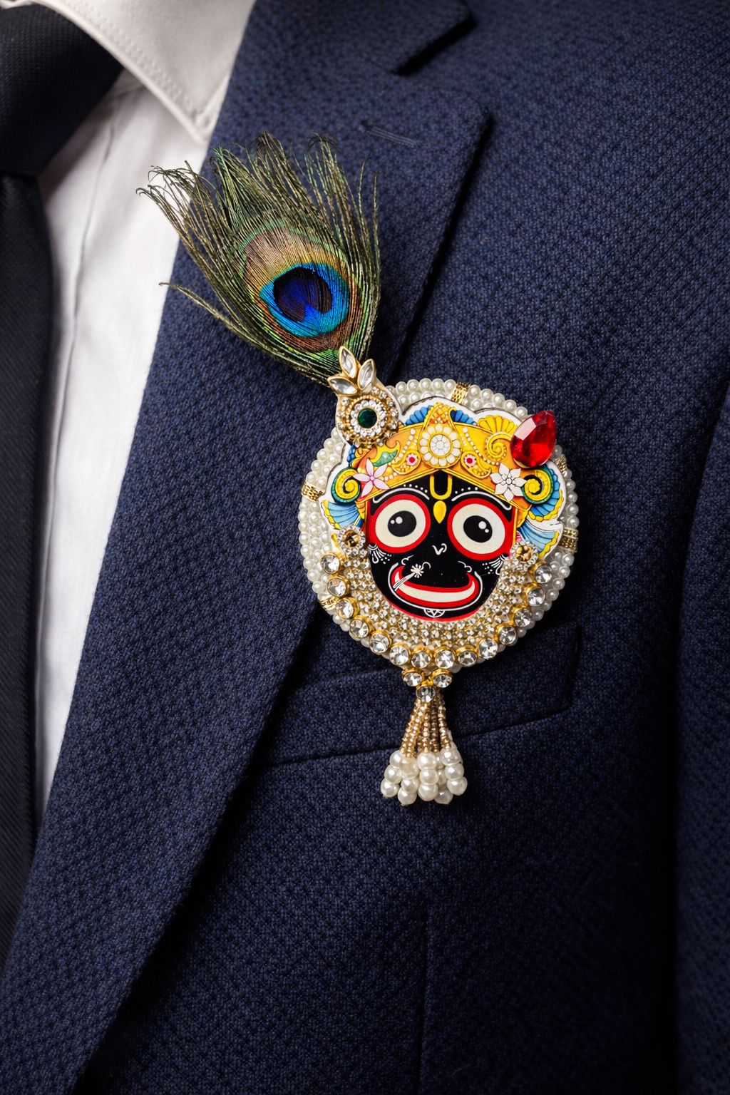 Lord Jagannath brooch with pearl and stone embellishment for festive and devotional wear