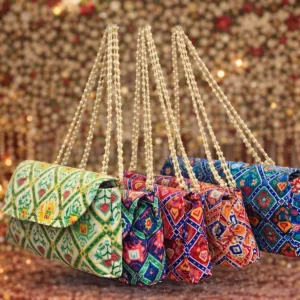 Patlo printed potli bag with pearl handle for wedding gifts