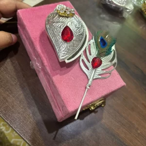 German silver morpankh kumkum holder with velvet gift box for pooja and gifting